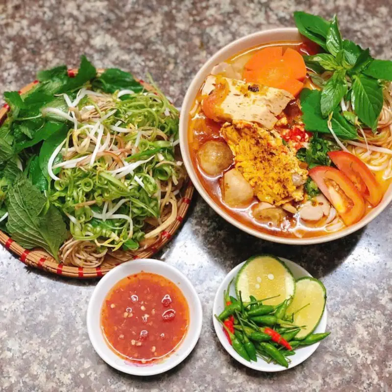 Hình ảnh Bún Riêu Cô Út - Phạm Văn Chiêu