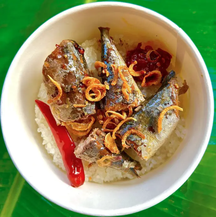 Hình ảnh Xôi cá kho quẹo