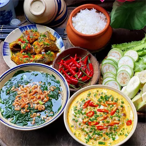 Hình ảnh CƠM NHÀ BÀ BA - Đặng Văn Bi