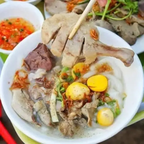 Hình ảnh Bánh Canh Bột Xắt - Cháo, Gỏi Vịt Xiêm & Gà Ta - Lã Xuân Oai