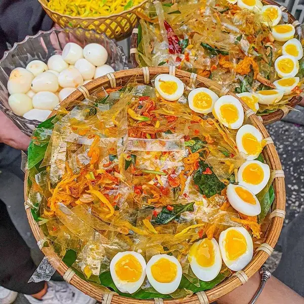 Hình ảnh Bánh Tráng Trộn, Cuốn & Chấm Tiểu Bông - Đường 45
