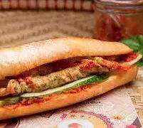 Hình ảnh Bánh mì trứng pate