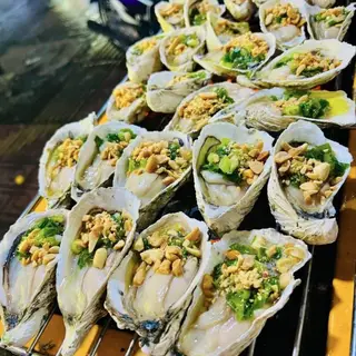 Hình ảnh 5 hàu mỡ hành ( 10 tặng 1 ) 