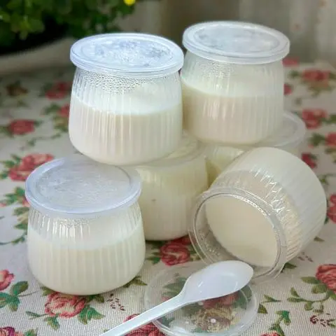 Hình ảnh Bếp Em - Sữa Chua Nhà Làm - Bà Hom