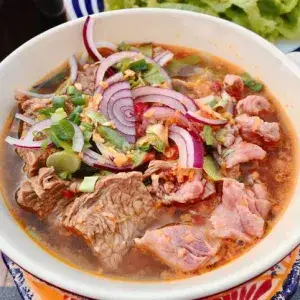 Hình ảnh Bún bò tái