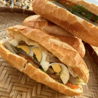 Hình ảnh Bánh mì đặc biệt