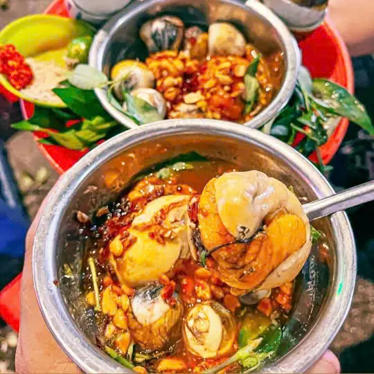 Hình ảnh Combo 2 trứng vịt xào me