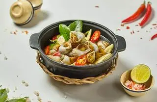 Hình ảnh Ốc bulot hấp Thái
