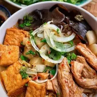 Hình ảnh Bún Huế chay