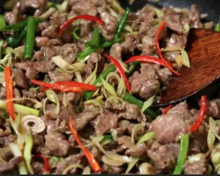 Hình ảnh Bắp bò xào