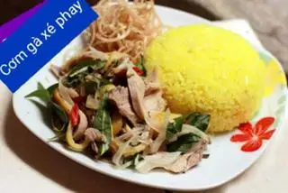 Hình ảnh Cơm gà xé