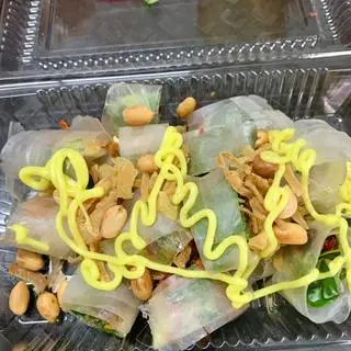 Hình ảnh Bánh tráng cuốn dẻo full topping