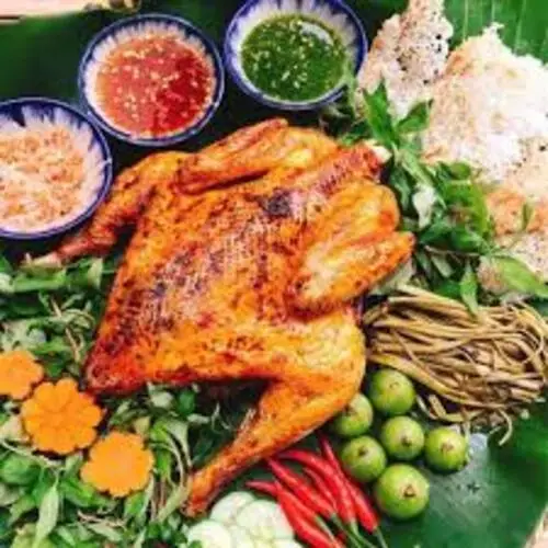 Hình ảnh Phúc Lợi - Gà Nướng Cơm Lam Bánh Bao - Vĩnh Khánh