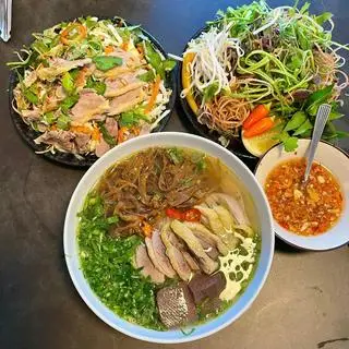 Hình ảnh Bún măng vịt