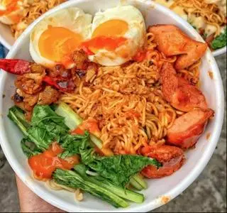 Hình ảnh Mì trộn full topping ( ko có đùi gà)