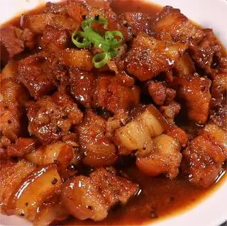 Hình ảnh Thịt heo kho tiêu