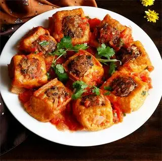 Hình ảnh Combo cơm đậu hủ nhồi thịt nấm kèm nước ngọt