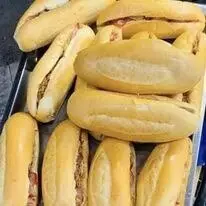 Hình ảnh Bánh mì pate trứng rán