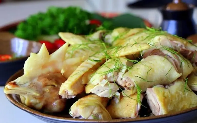 Hình ảnh Gà hấp lá chanh 1 con