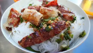 Hình ảnh Bún chả giò