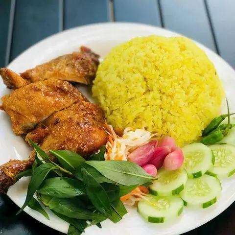 Hình ảnh Gà Nhà Quê - Cơm Gà, Miến Gà & Lẩu Gà - Nguyễn Tuyển