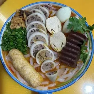 Hình ảnh Bánh canh mực ống nhồi thịt