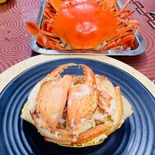 Hình ảnh Cua thịt lột sẵn nguyên con lớn