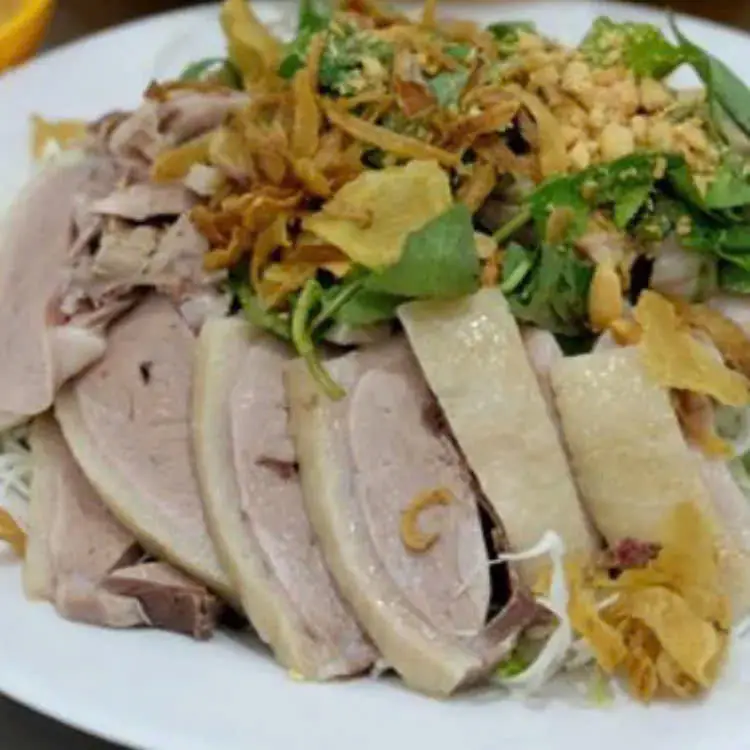 Hình ảnh Gỏi vịt vừa