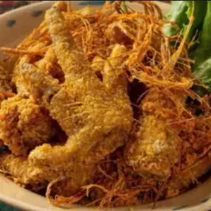 Hình ảnh Chân gà rang muối HongKong - vừa