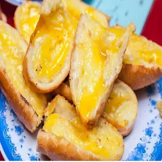 Hình ảnh Bánh mì nướng mật ong