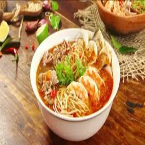Hình ảnh RAZ THÁI - Bún Thái, Mì Cay & Mì Trộn - Dương Quảng Hàm