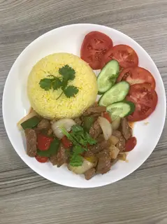 Hình ảnh Cơm bò lúc lắc - canh