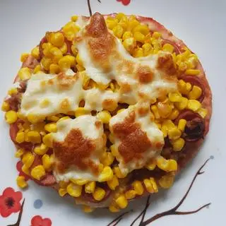 Hình ảnh Pizza xúc xích phô mai ngô size 16cm