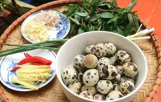 Hình ảnh Trứng cút lộn - 10 quả