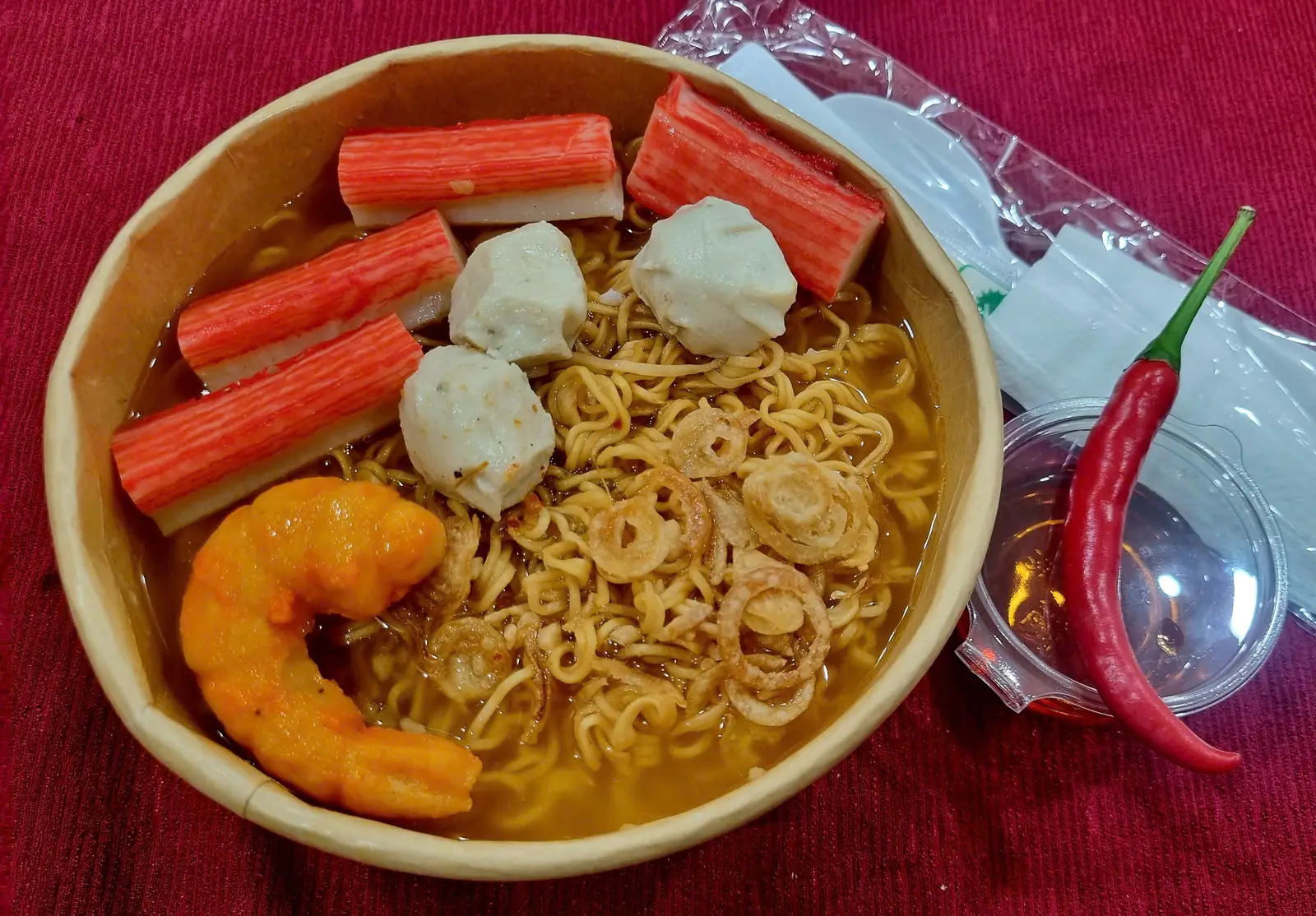 Hình ảnh Mì lẩu Thái tiện lợi