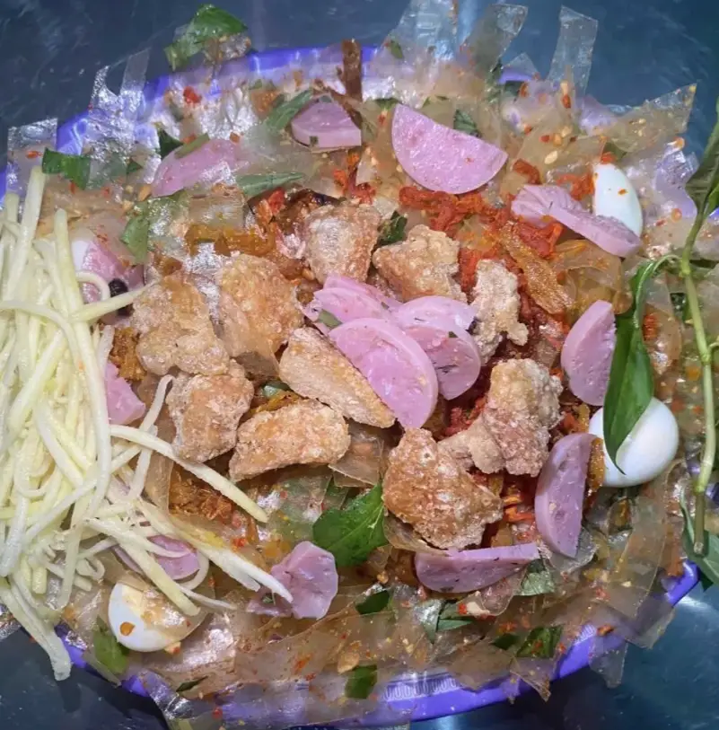 Hình ảnh Bánh tráng trộn đặc biệt