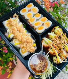 Hình ảnh Combo 2 món cuốn và trộn