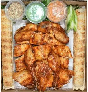 Hình ảnh Combo gà quay - 2 cơm lam