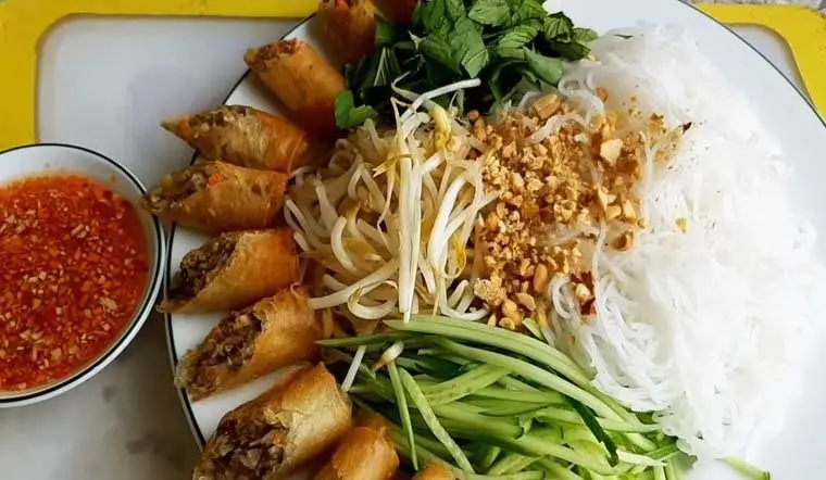 Hình ảnh Bún chả giò