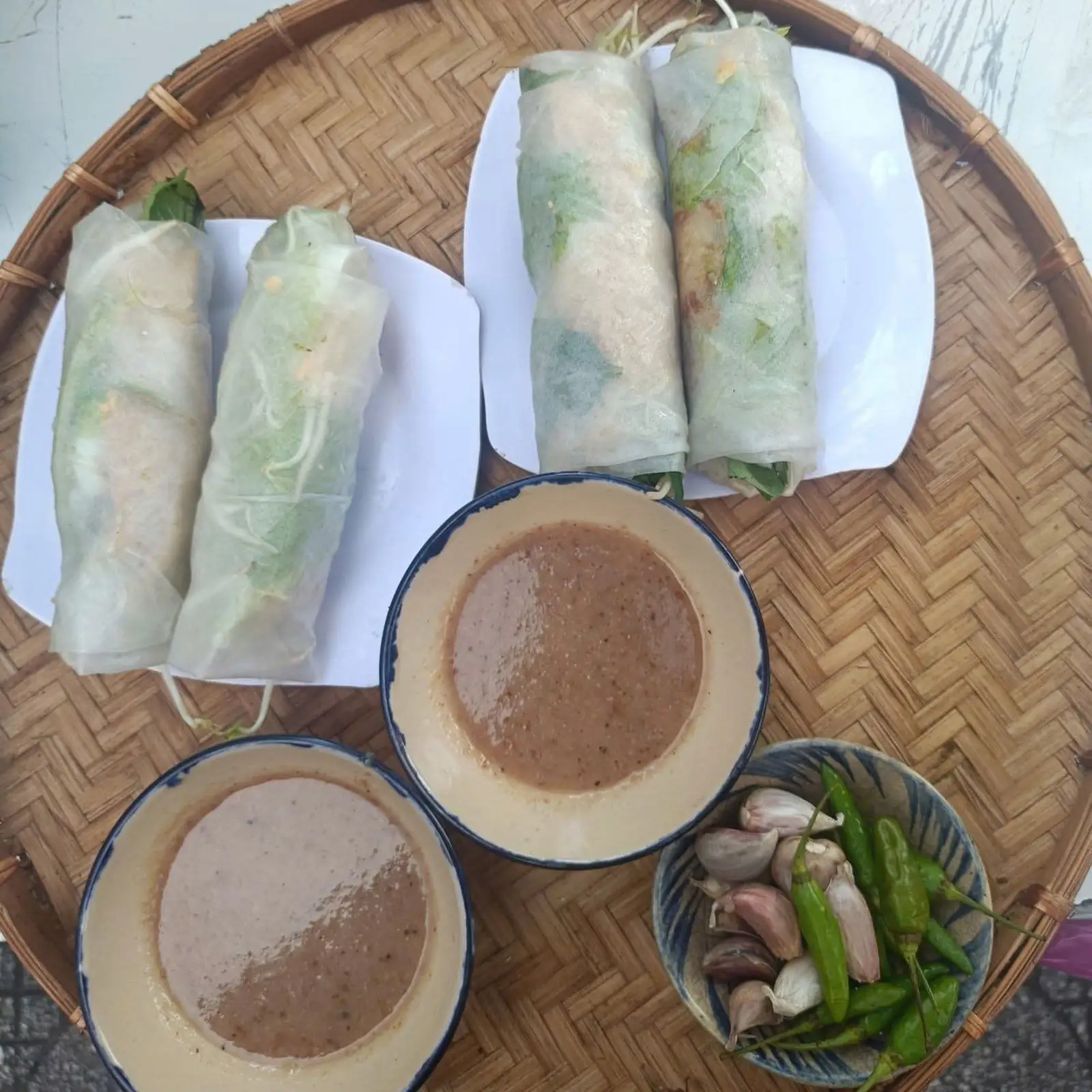 Hình ảnh Bánh Cuốn, Nem Nướng - Trường Sơn