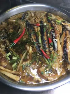 Hình ảnh Cá nục kho măng
