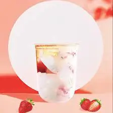 Hình ảnh Sữa kem lắc dâu tây