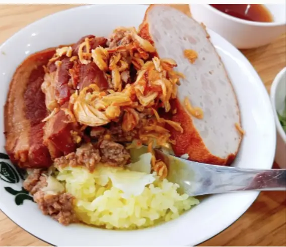 Hình ảnh Xôi pate chả thịt