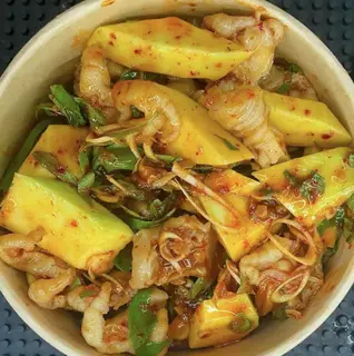 Hình ảnh Chân gà sốt Thái