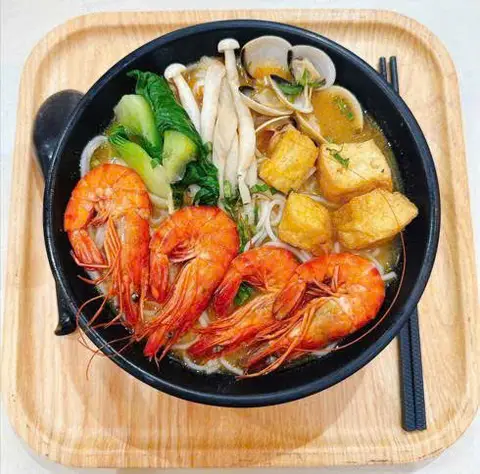 Hình ảnh Bà Tuyết - Bún Thái Hải Sản & Mỳ Chua Cay - Khương Đình