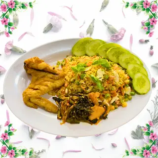 Hình ảnh Cơm chiên dương châu - cánh