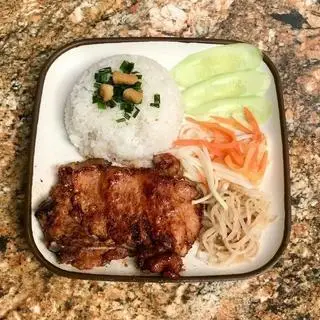 Hình ảnh Cơm sườn cốt lết - bì