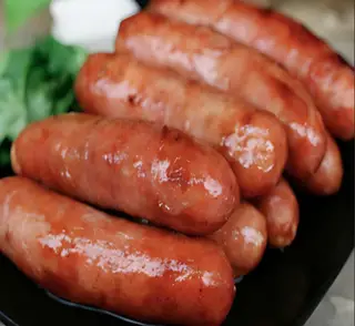 Hình ảnh Lạp xưởng nướng đá