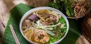 Hình ảnh Bún bò Huế bát đặc biệt