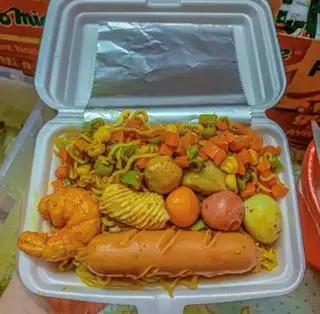 Hình ảnh Mì trộn thập cẩm nhiều mỳ